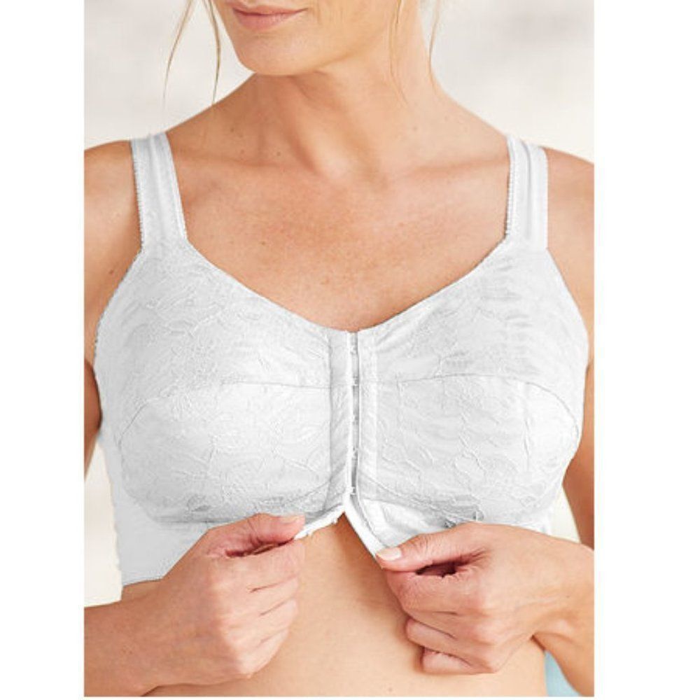 No Bones Front-Hook Full Figure Bra